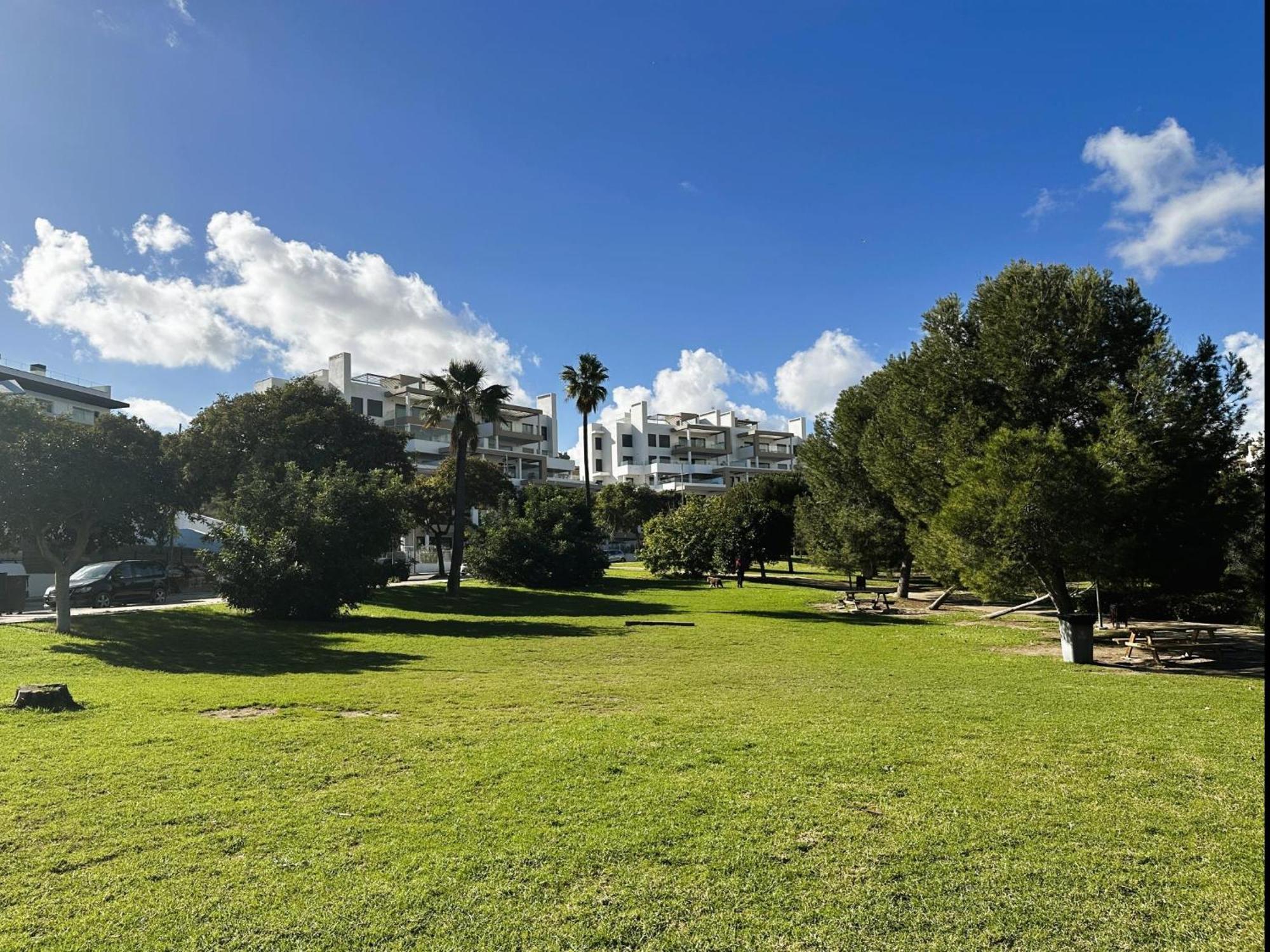 Charming 3 Bedroom In Close To The Sea *